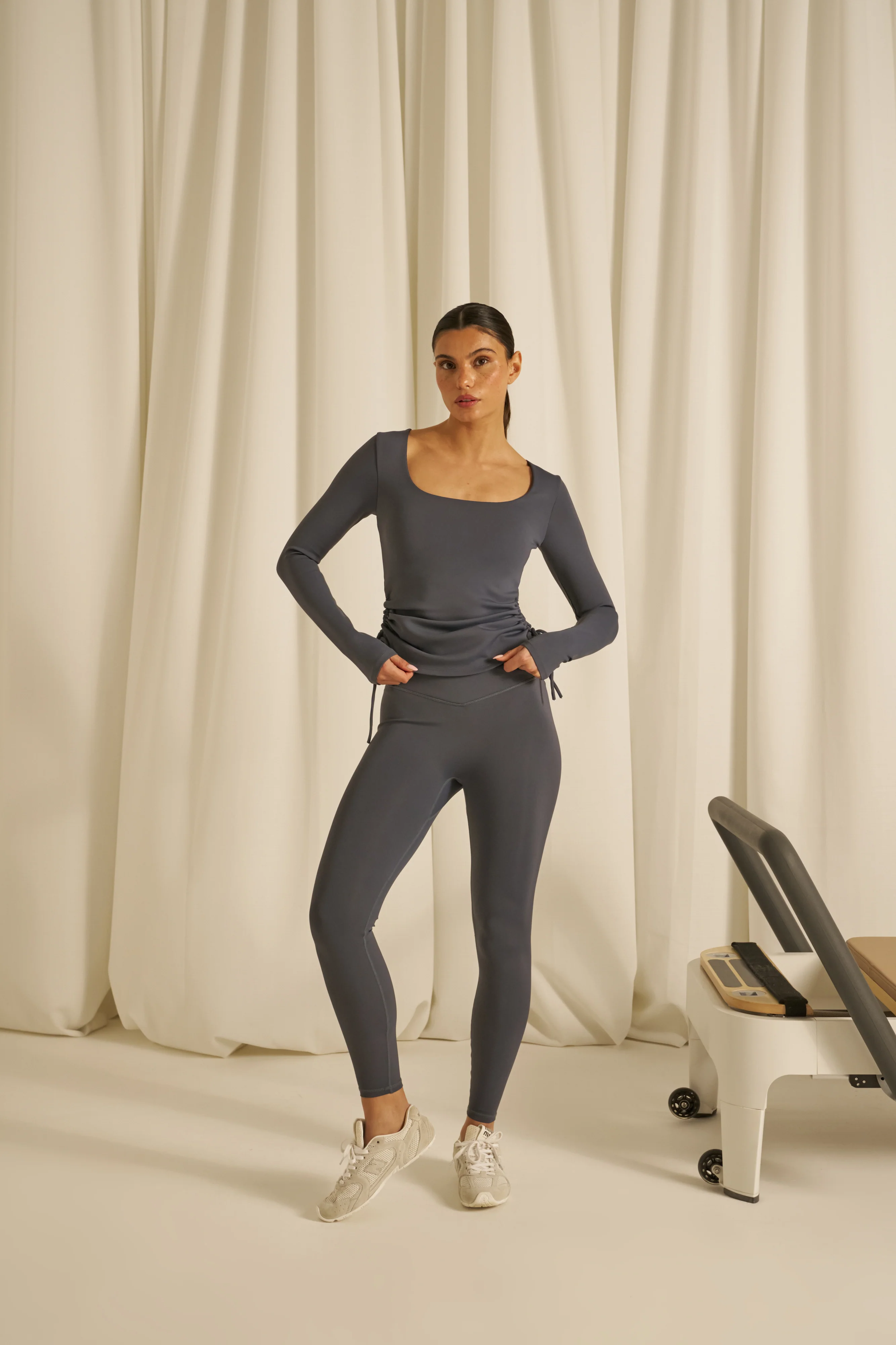 SmoothForm Built In Bra Ruched Active Top - Slate Blue - Image 5