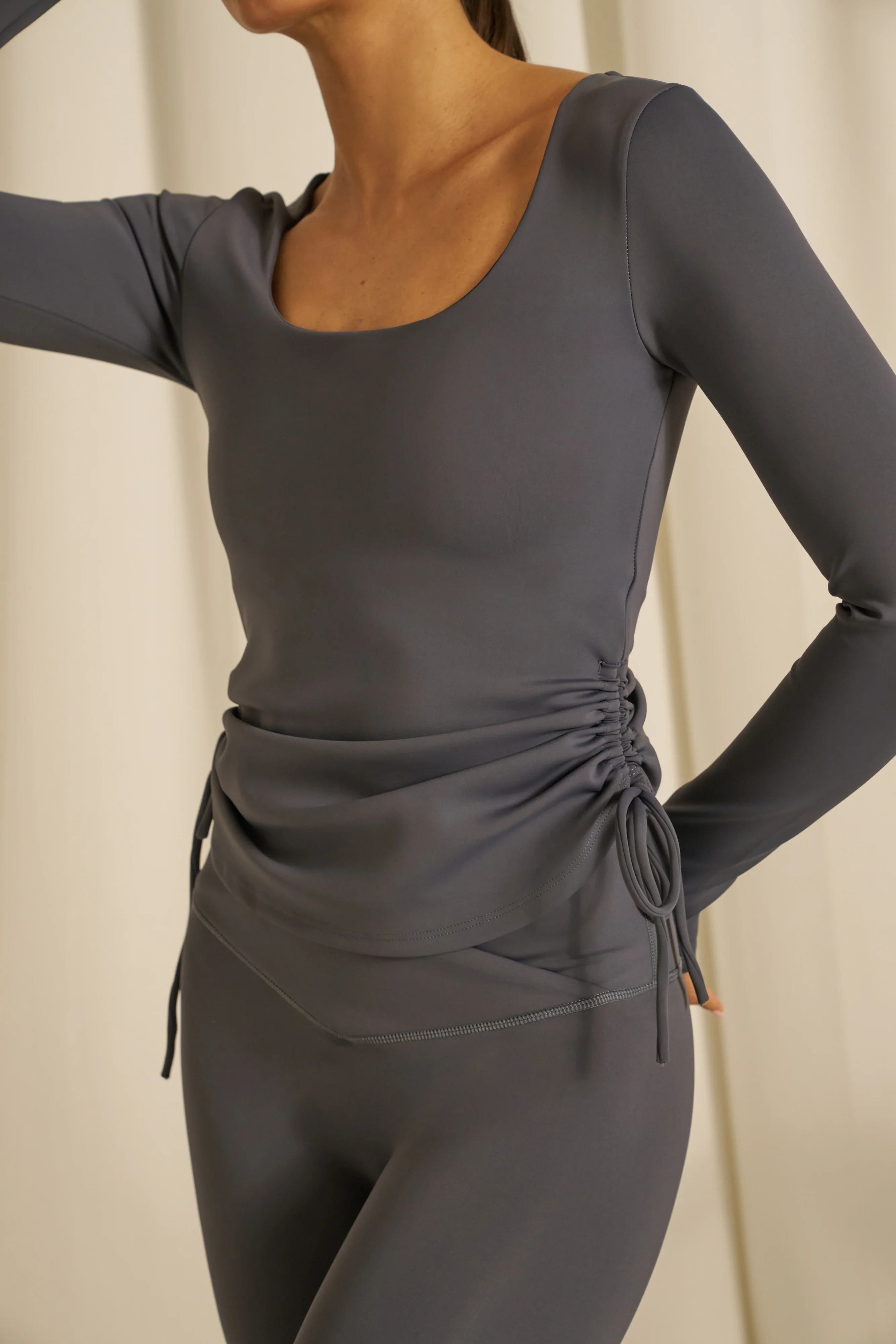 SmoothForm Built In Bra Ruched Active Top - Slate Blue - Image 6