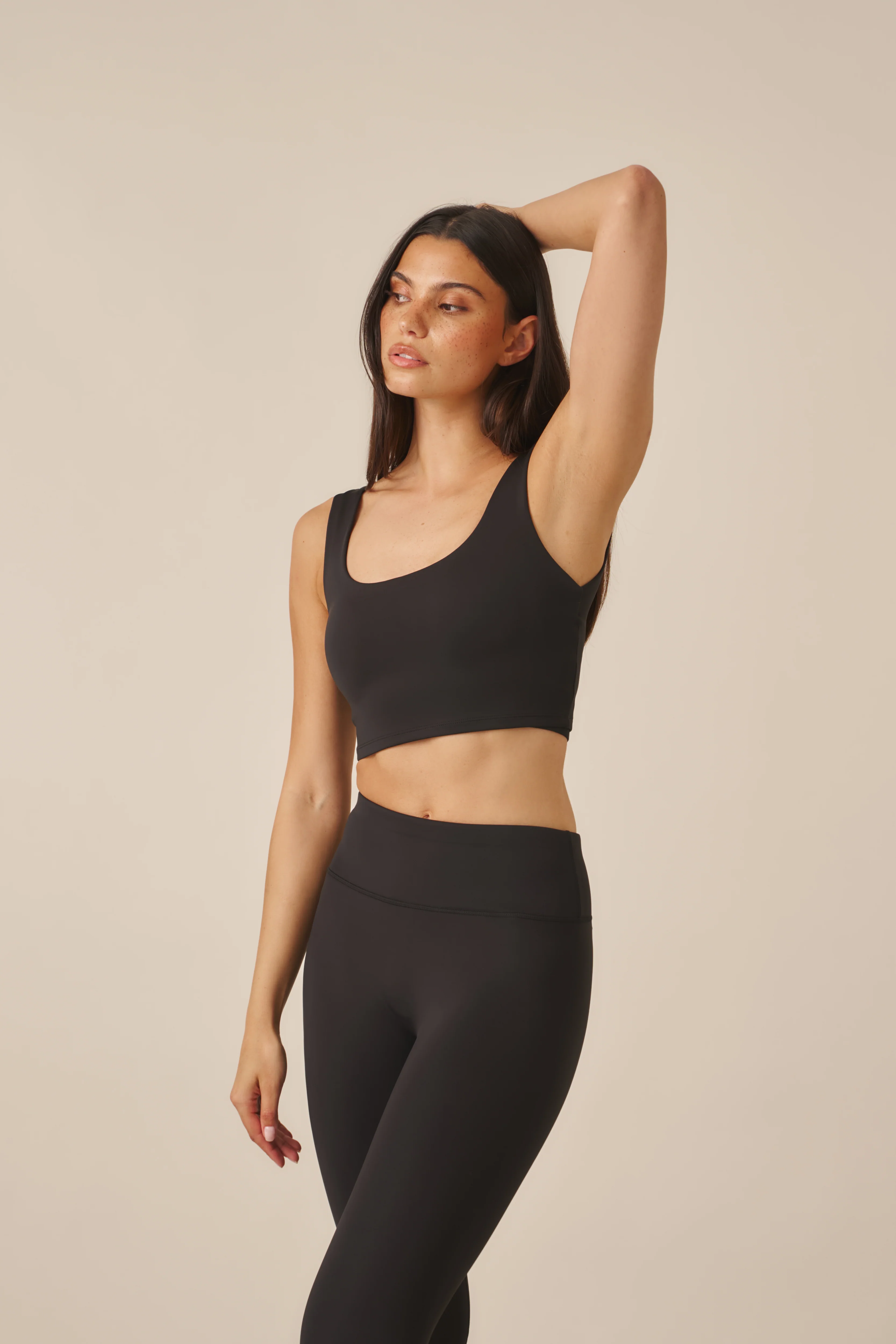 Smoothform Built In Bra Sports Bra - Core Black - Image 3