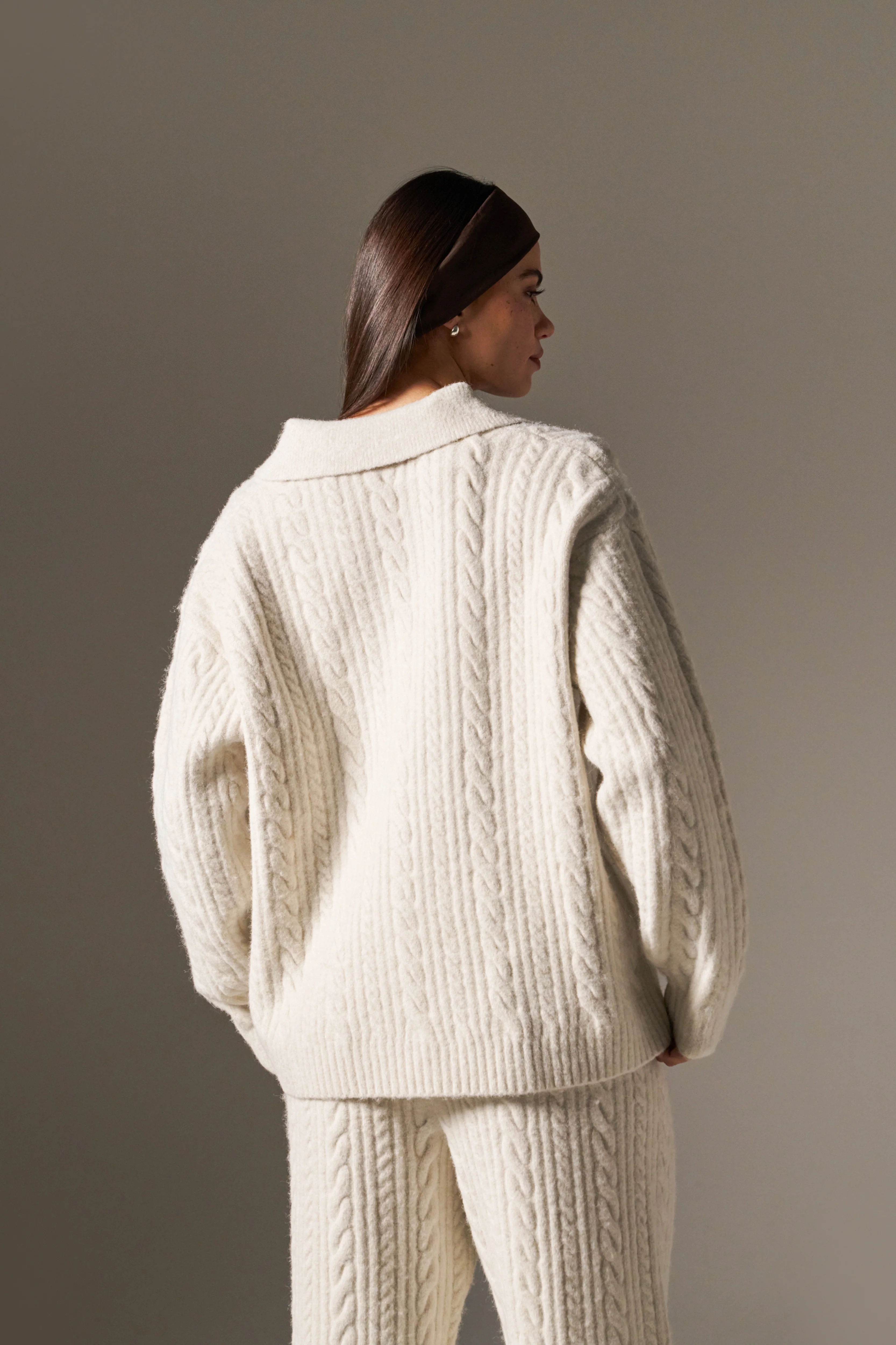 Cable Rugby Collar Knit Jumper - Crème - Image 5