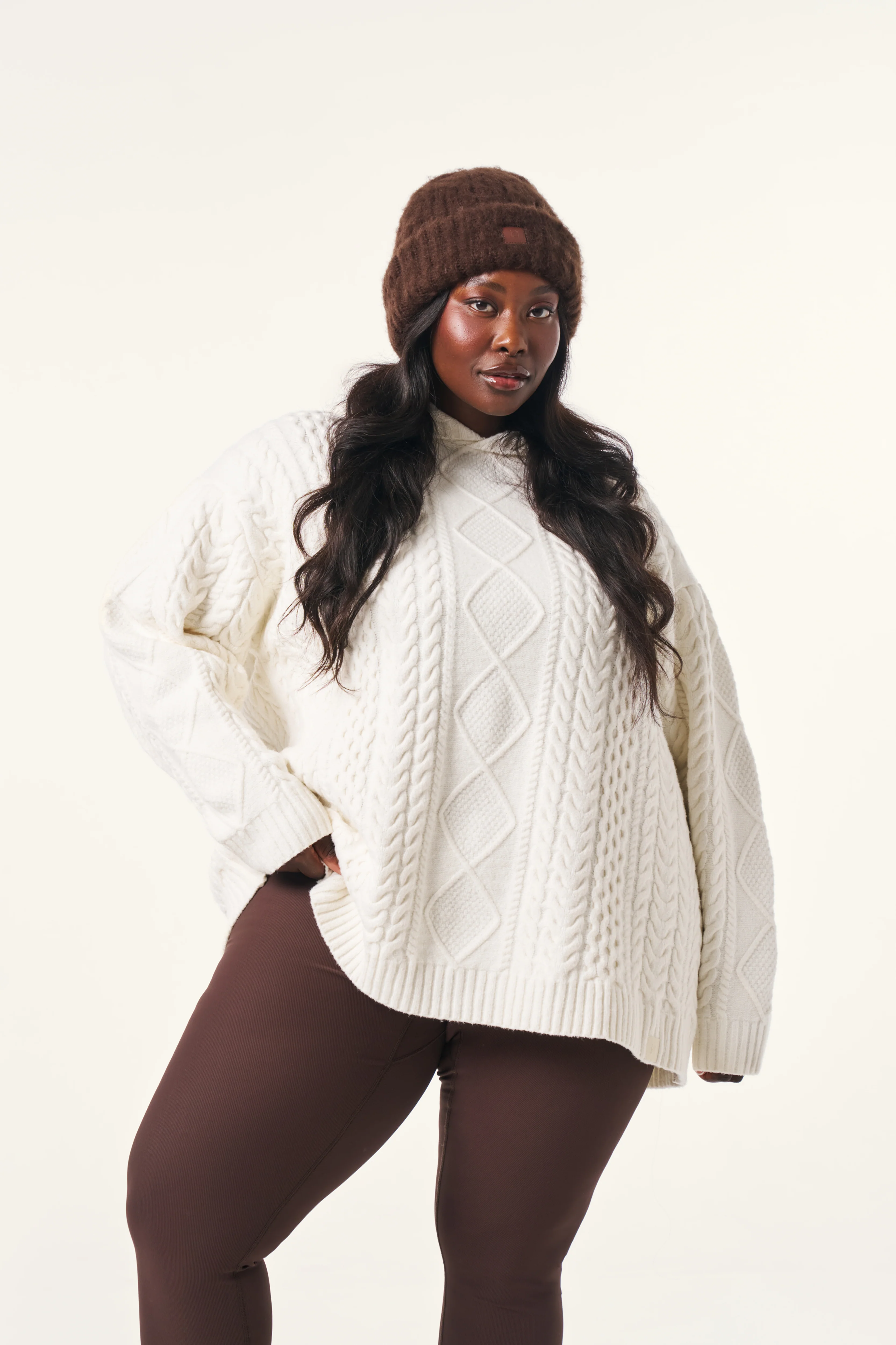 Chunky Cable Premium Knitted Hoodie - Crème - Image 8