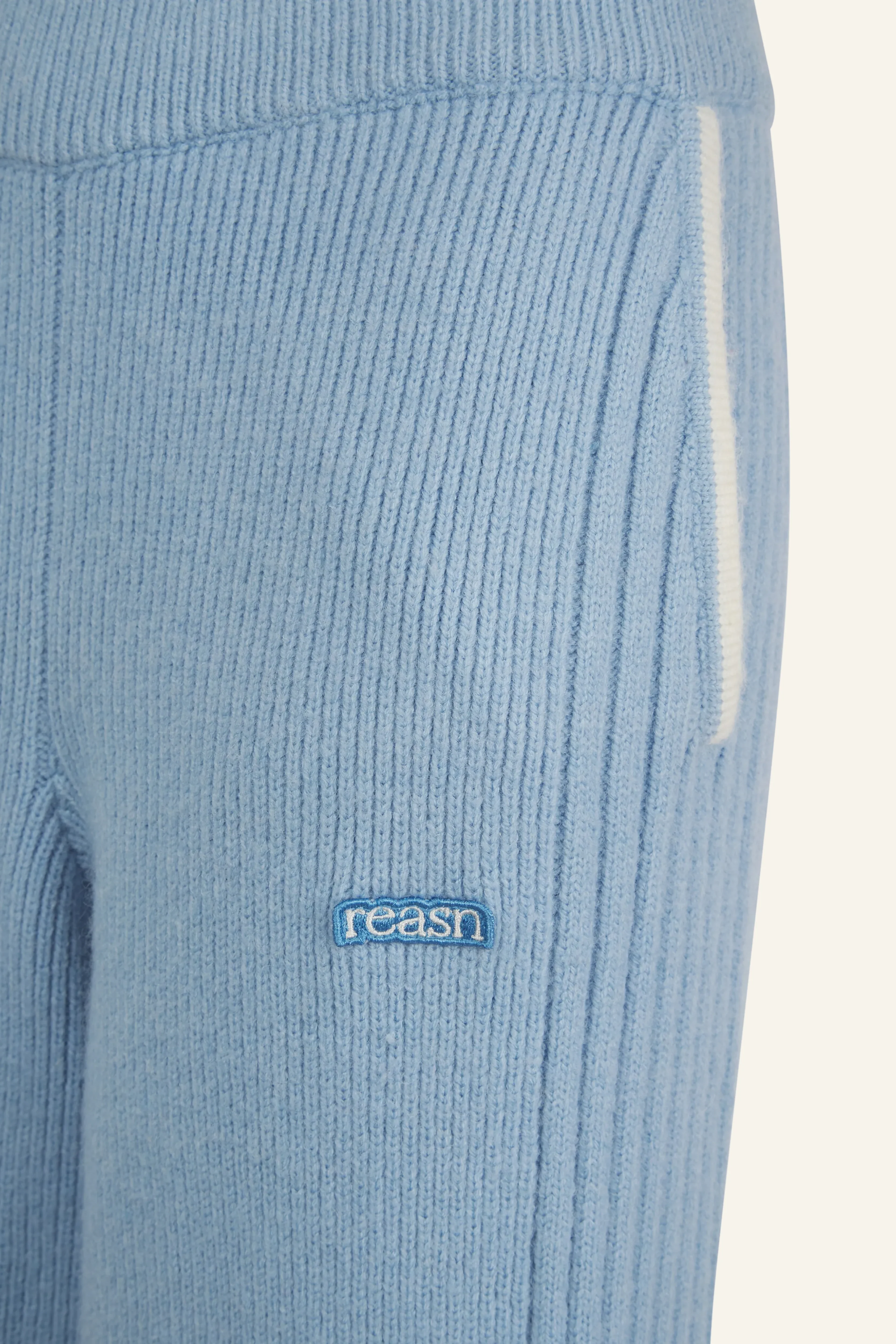 Contrast Tipping High Waist Knitted Trousers - Powder Blue - Image 11