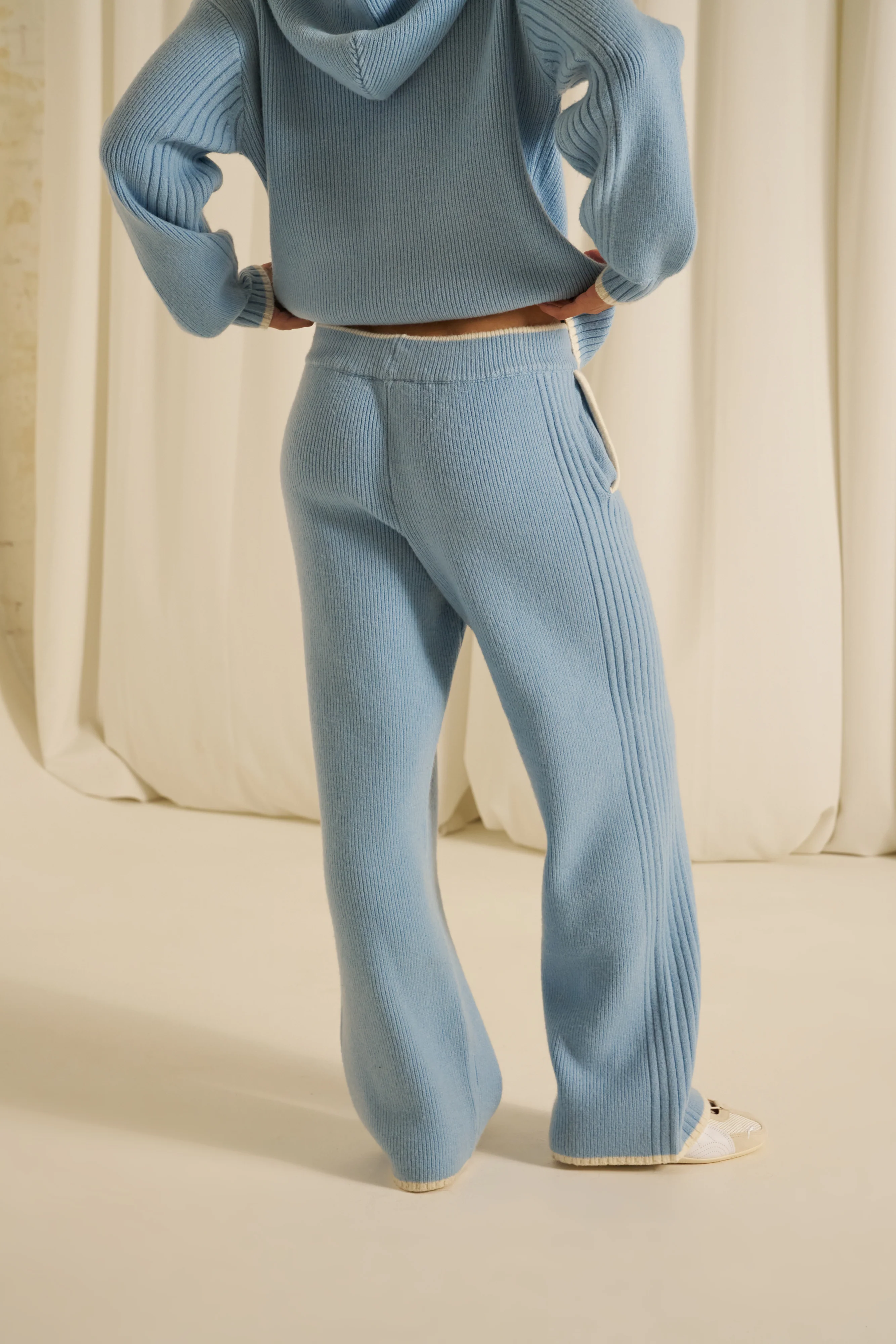 Contrast Tipping High Waist Knitted Trousers - Powder Blue - Image 4