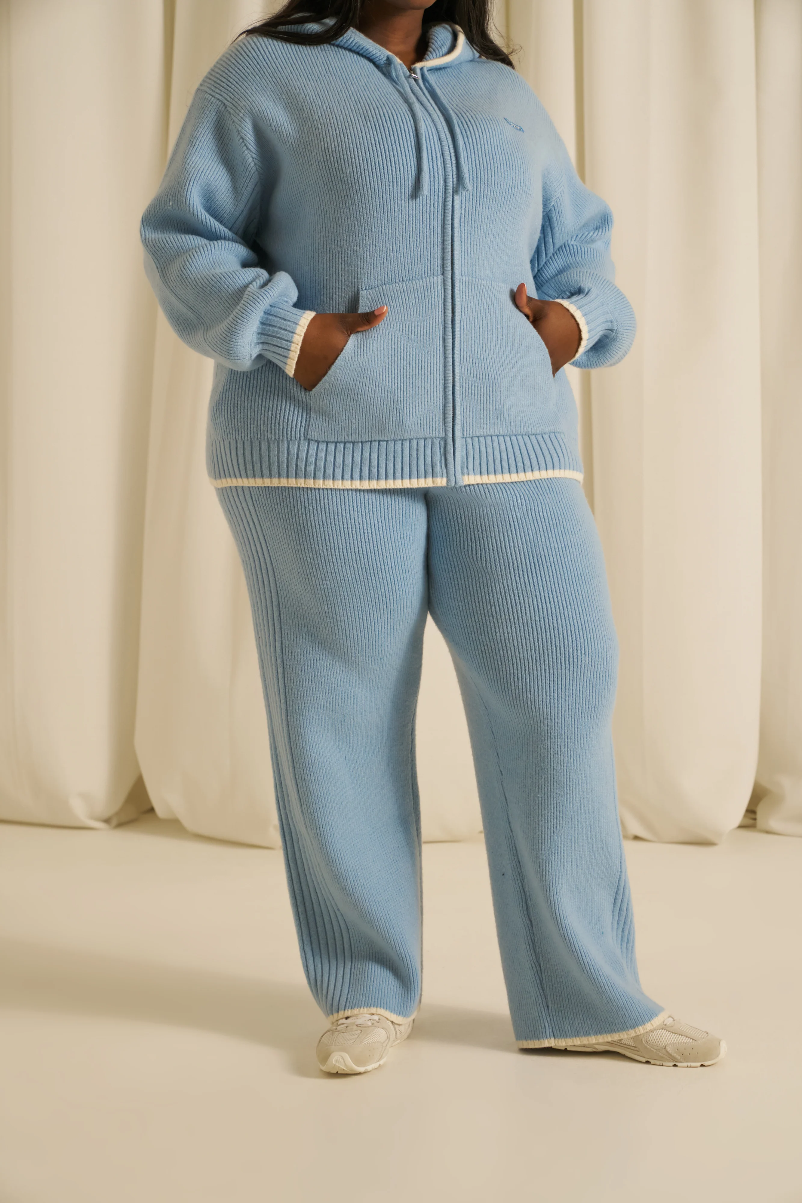Contrast Tipping High Waist Knitted Trousers - Powder Blue - Image 9