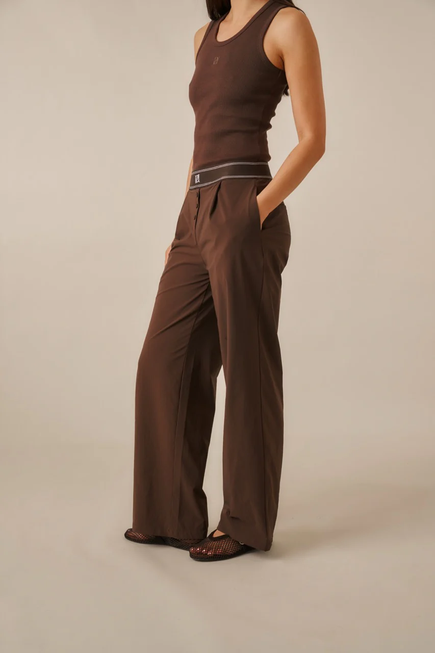 The Everyday Trousers - Espresso - Image 3