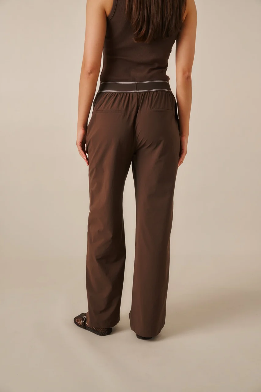 The Everyday Trousers - Espresso - Image 4