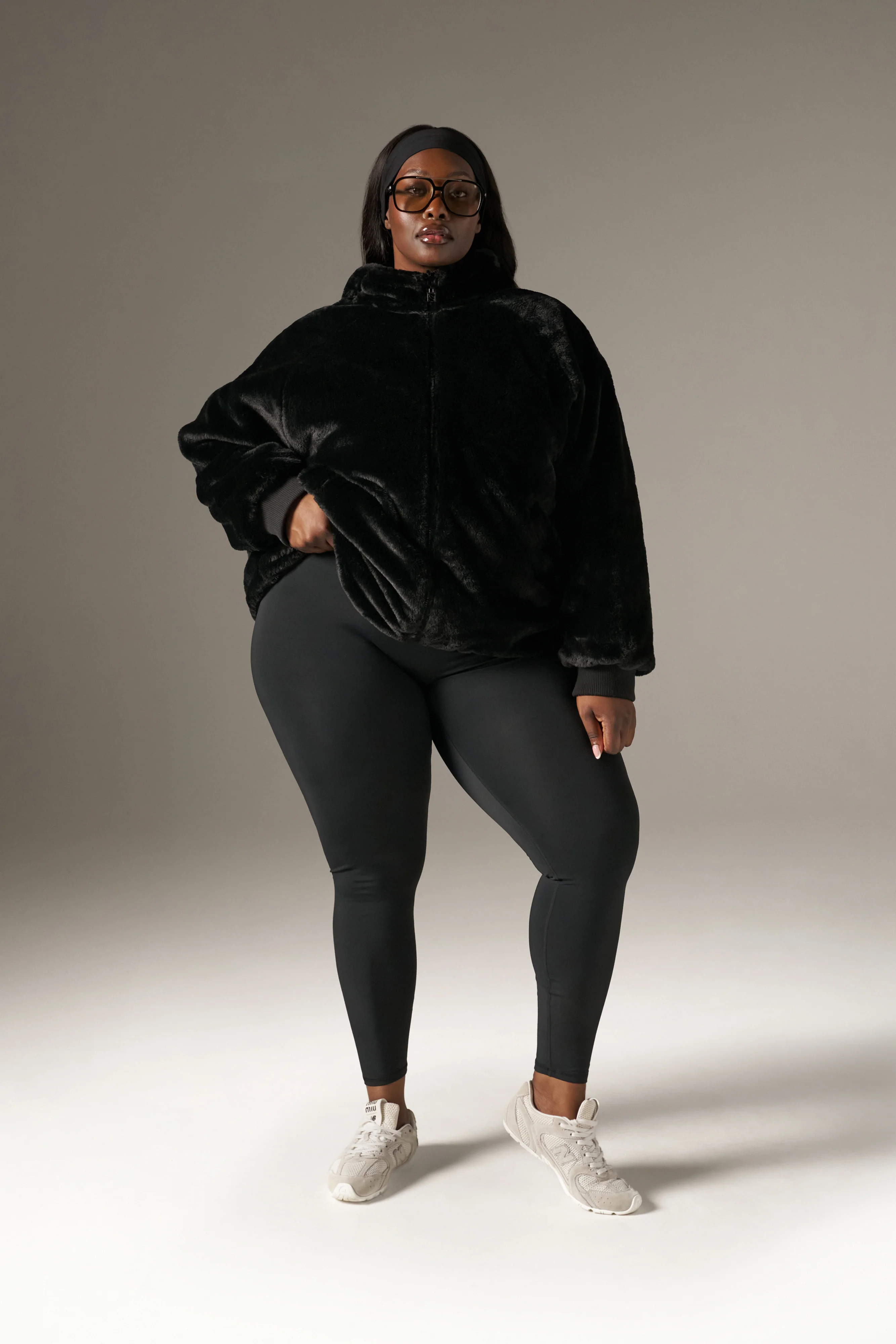 High Waist Thermasoft Leggings - Core Black - Image 8
