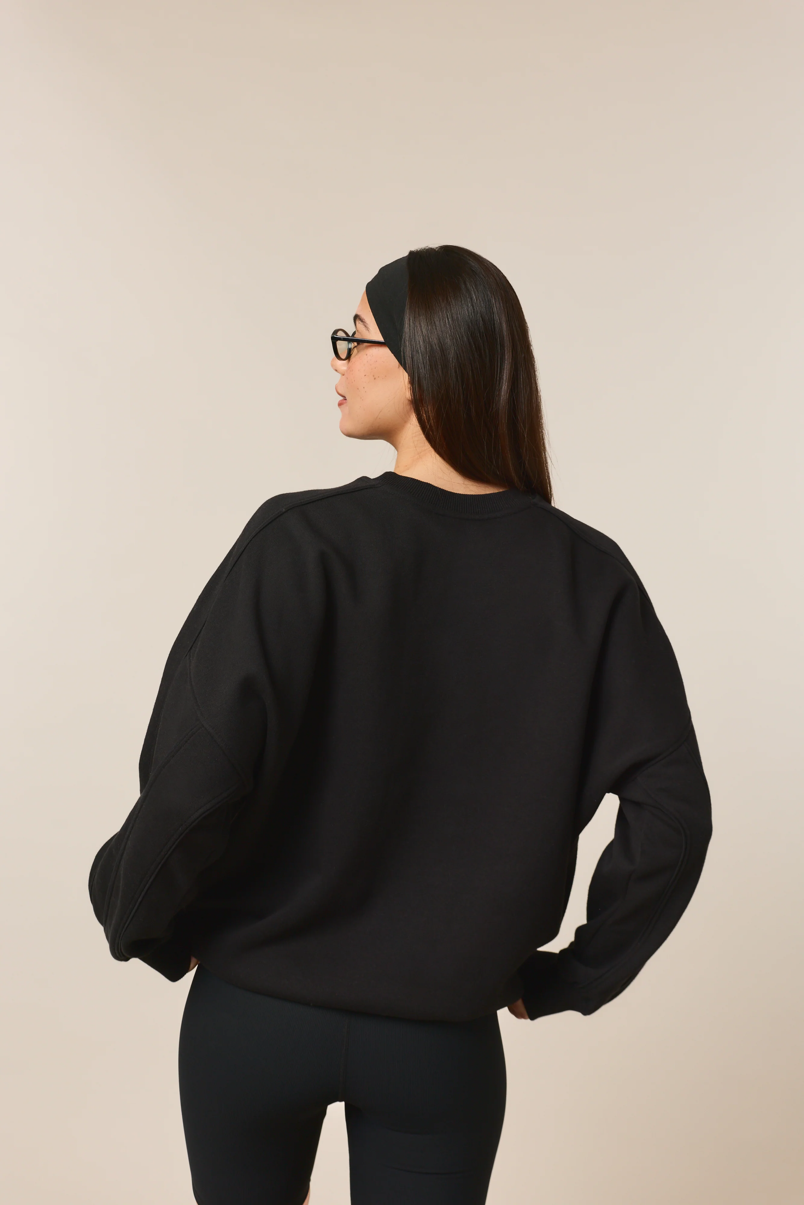 Oversized Branded Crew Neck Sweatshirt - Core Black - Image 4