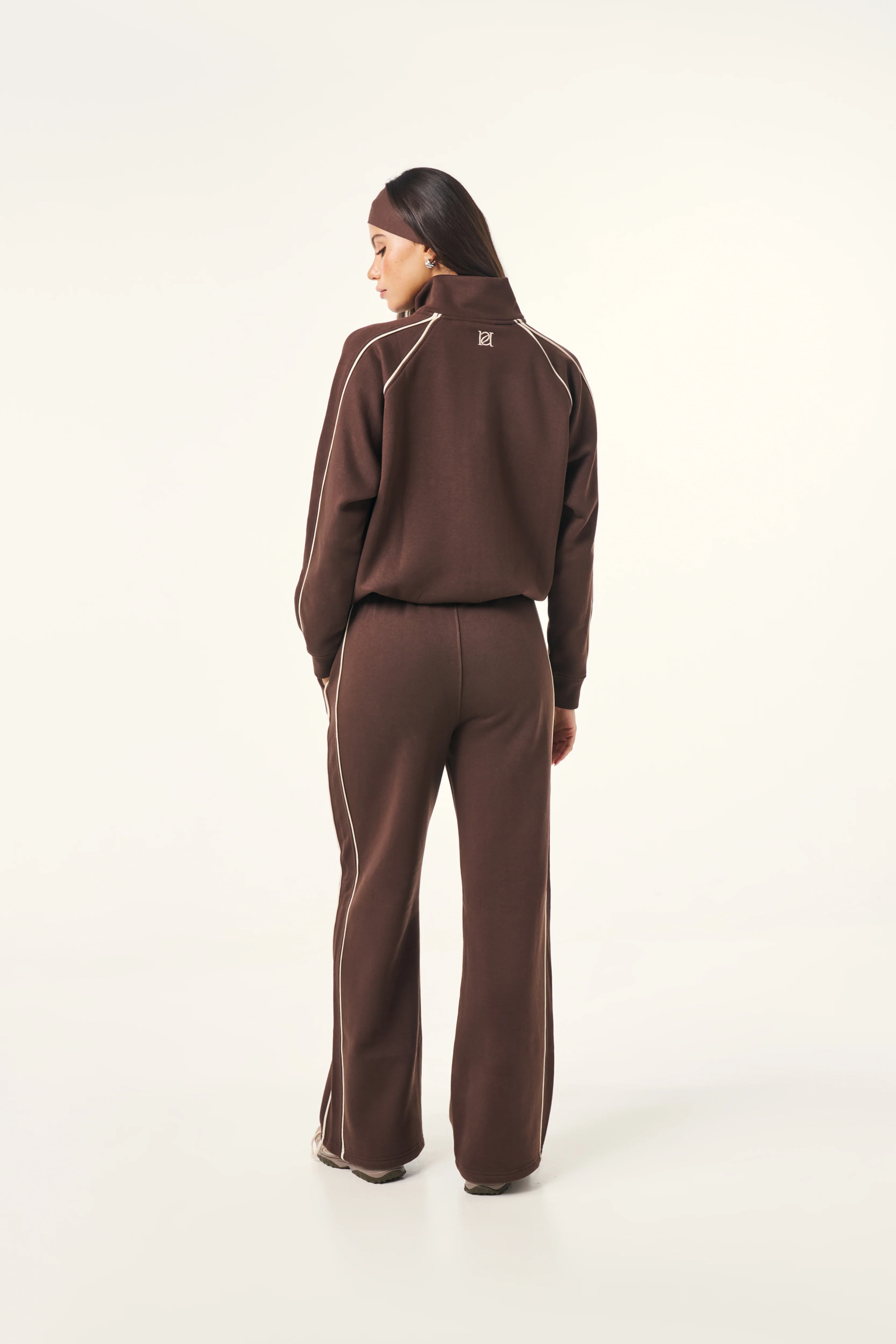 Quarter Zip 2 in 1 Tracksuit - Espresso - Image 5