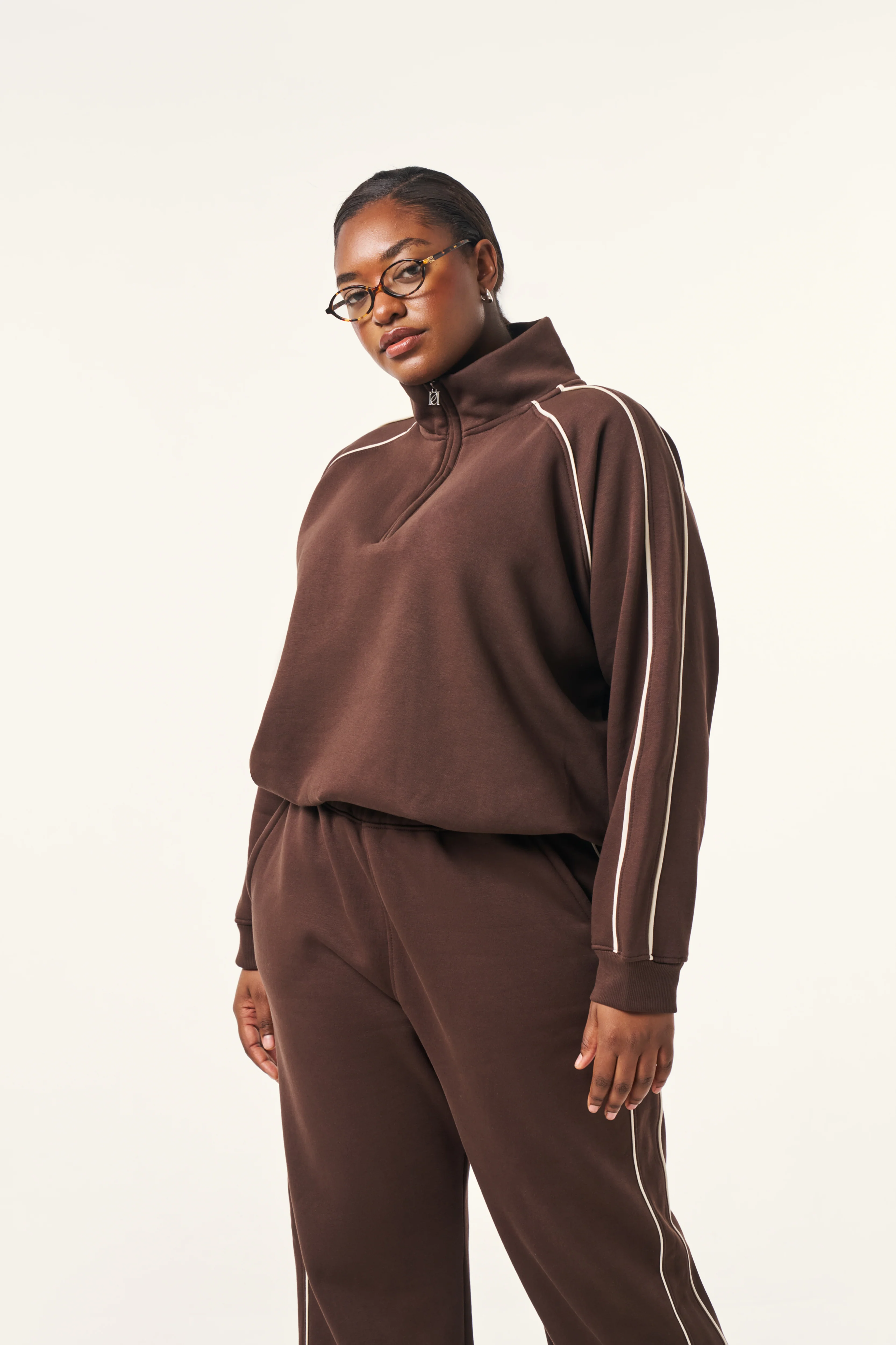 Quarter Zip 2 in 1 Tracksuit - Espresso - Image 9