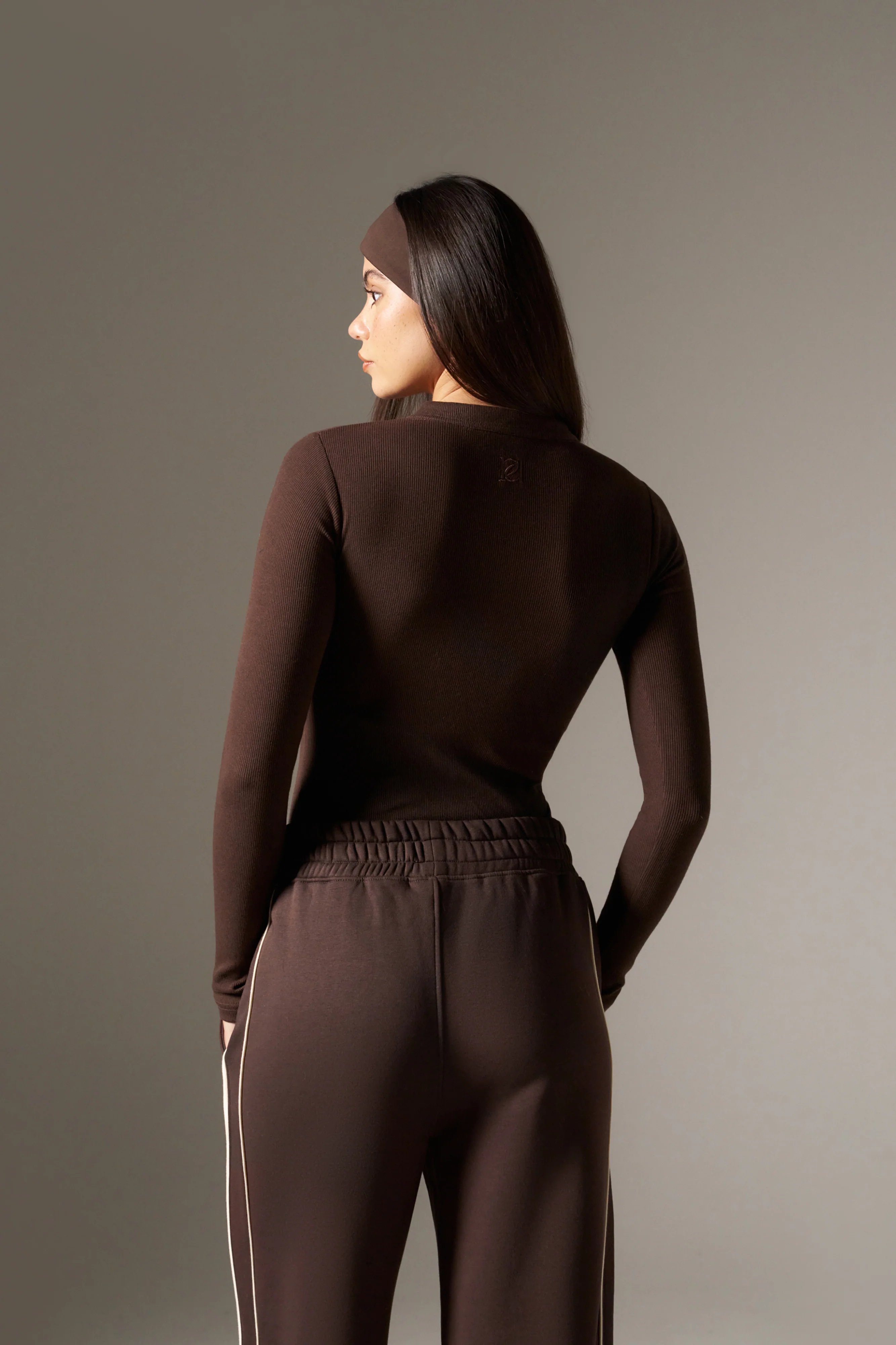 Rib Button Front Built In Bra Bodysuit - Espresso - Image 7
