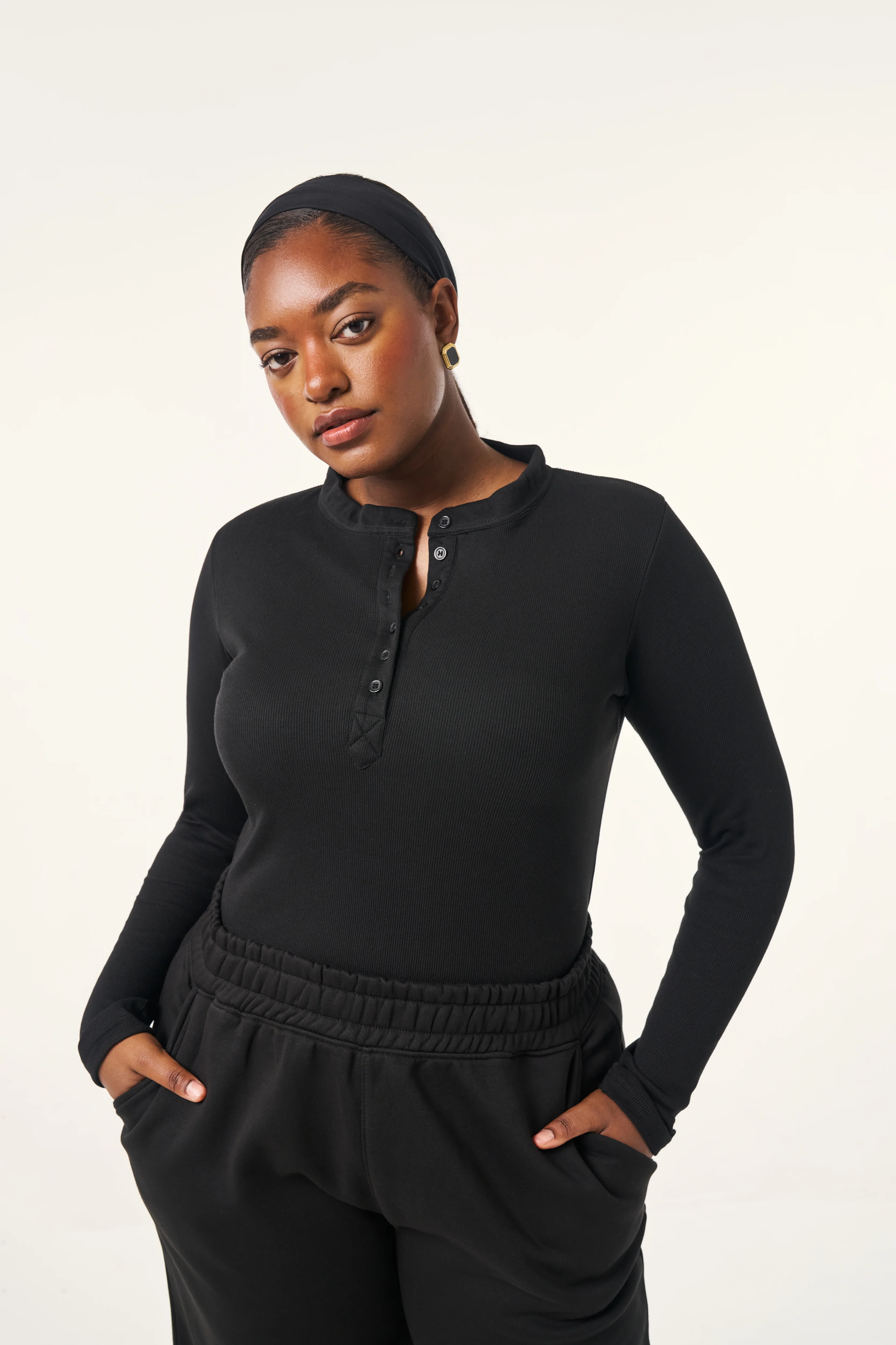 Ribbed Button Front Built in Bra Bodysuit - Core Black - Image 3