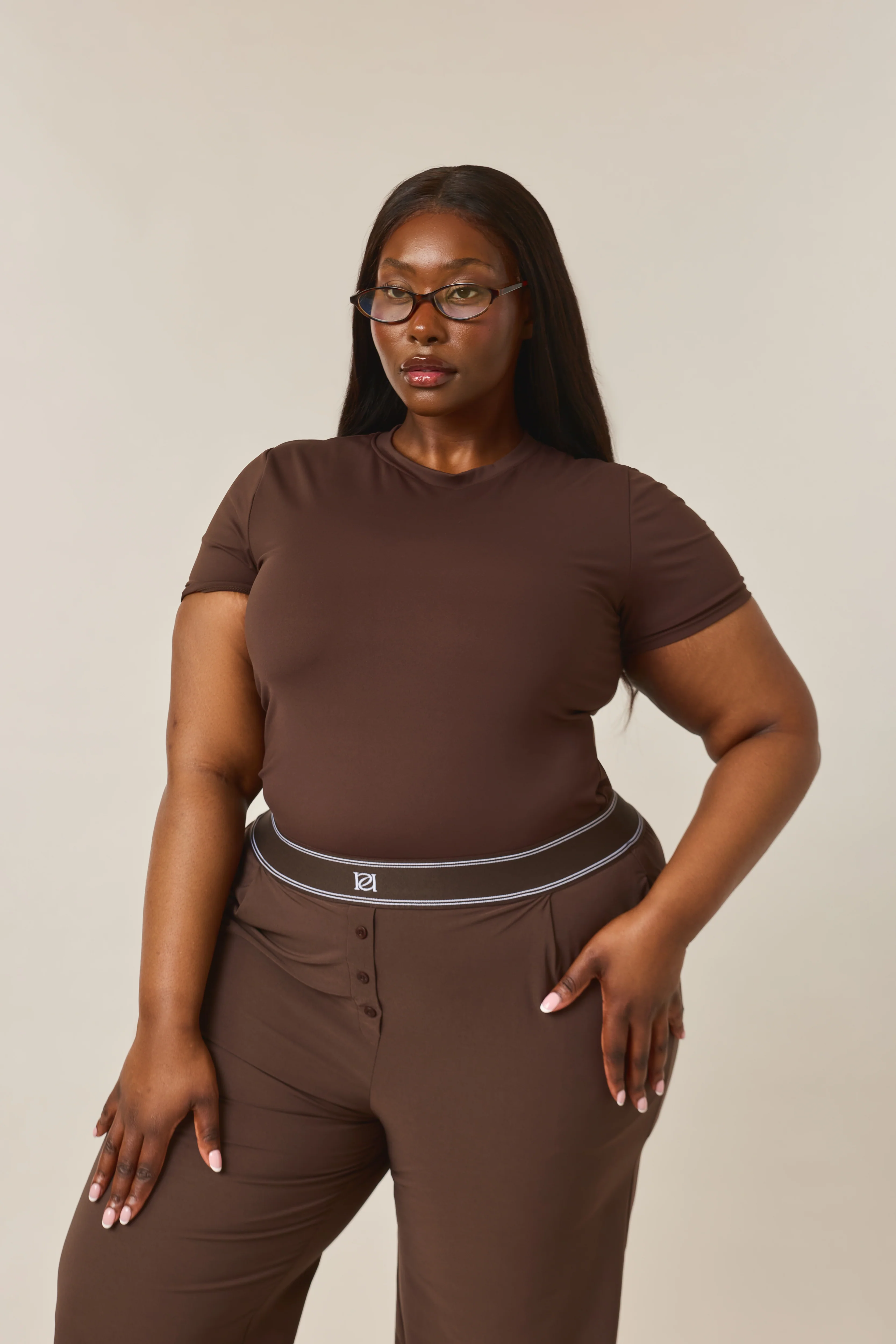 Sculpting Built In Bra Short Sleeve Baby Tee - Espresso - Image 9