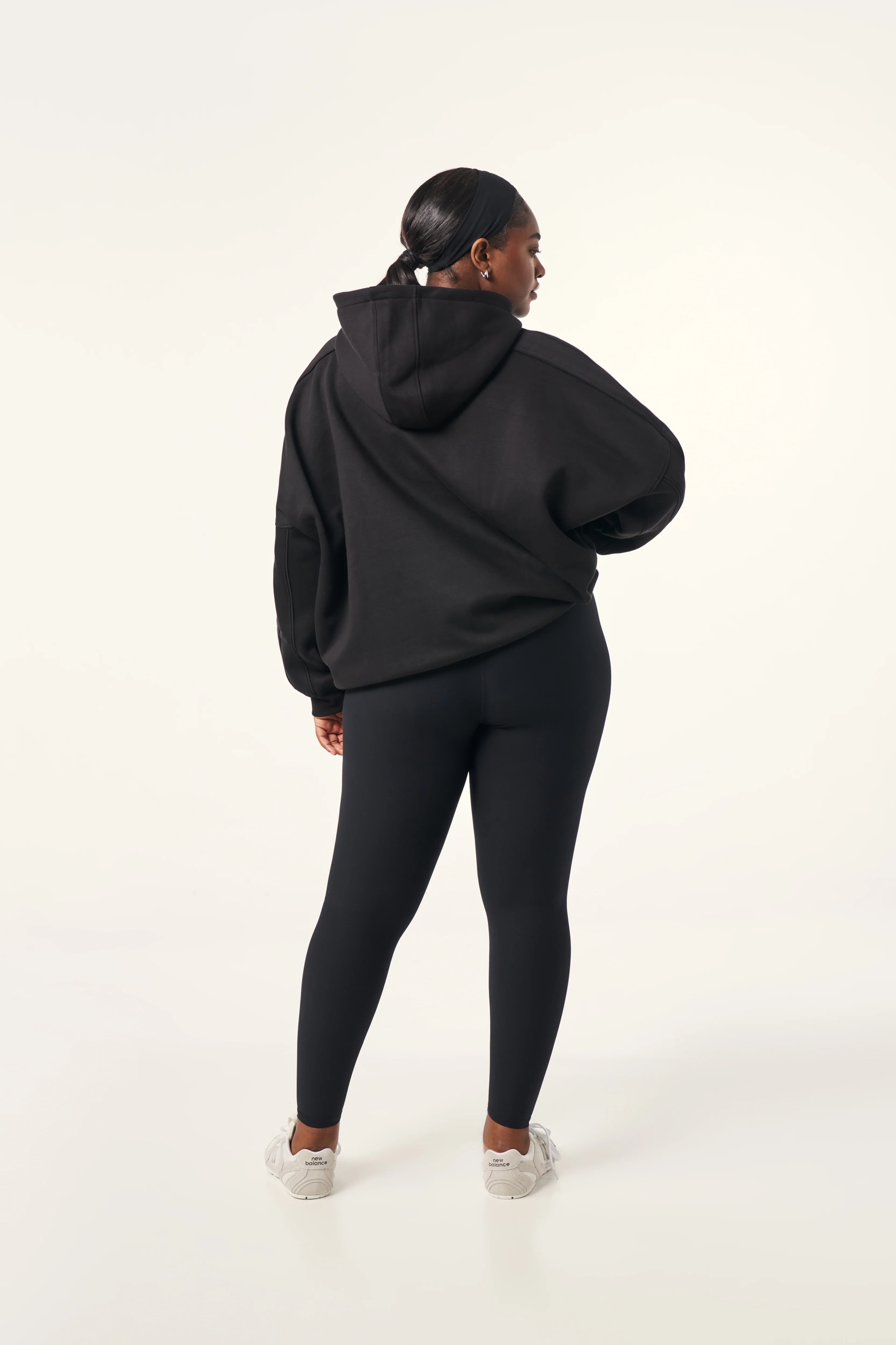 The Sculpt High Waist Leggings - Core Black - Image 9