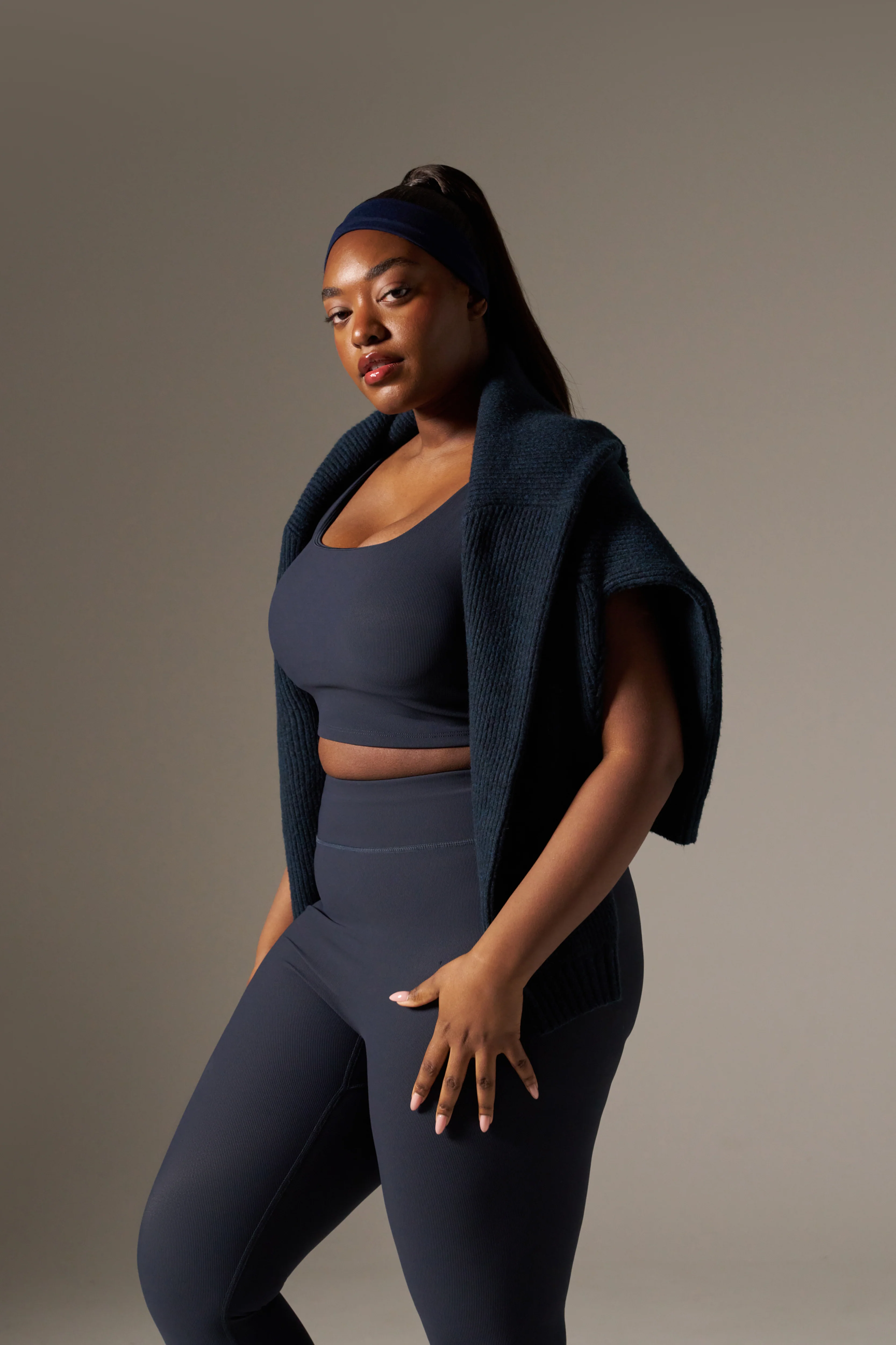 The Sculpt Built In Sports Bra - Midnight Blue - Image 8